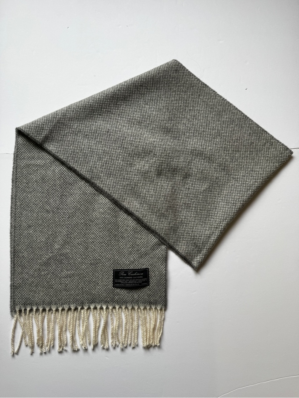 Italian Scarf 100% Cashmere Soft Warm Plaid White Gray One Size